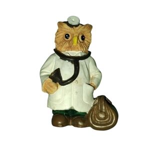 JC Brown and White Ceramic Owl Art Piece